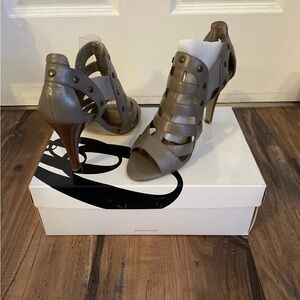 Nine West Sachar Slate Heels Leather Upper 1009 Balance Man Made Heels